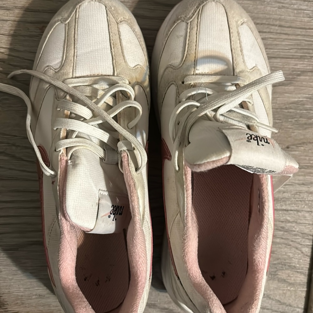 Size 5y Cream/Tan